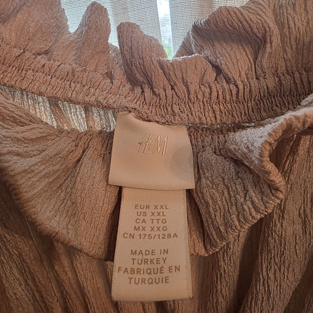 H&M Ruffle Dress - Picture 3 of 3